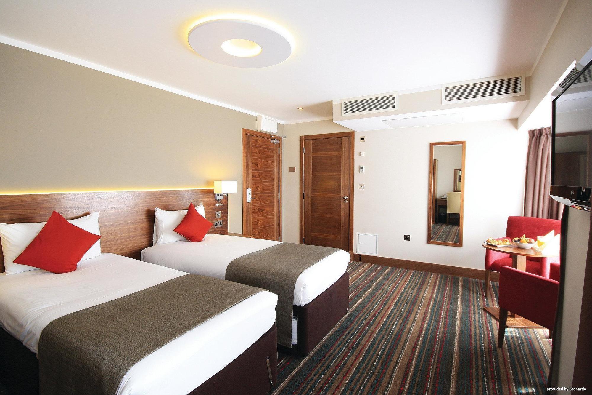 Best Western Palm Hotel Londra Oda fotoğraf